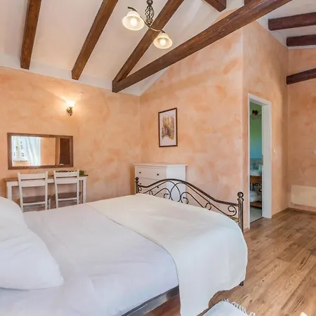 Beautiful Natura With Pool In *