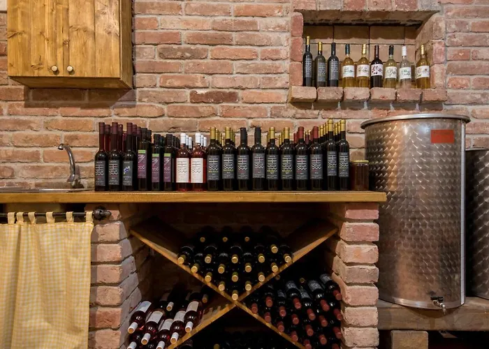 빌라 Beautiful Natura With Pool In 라빈